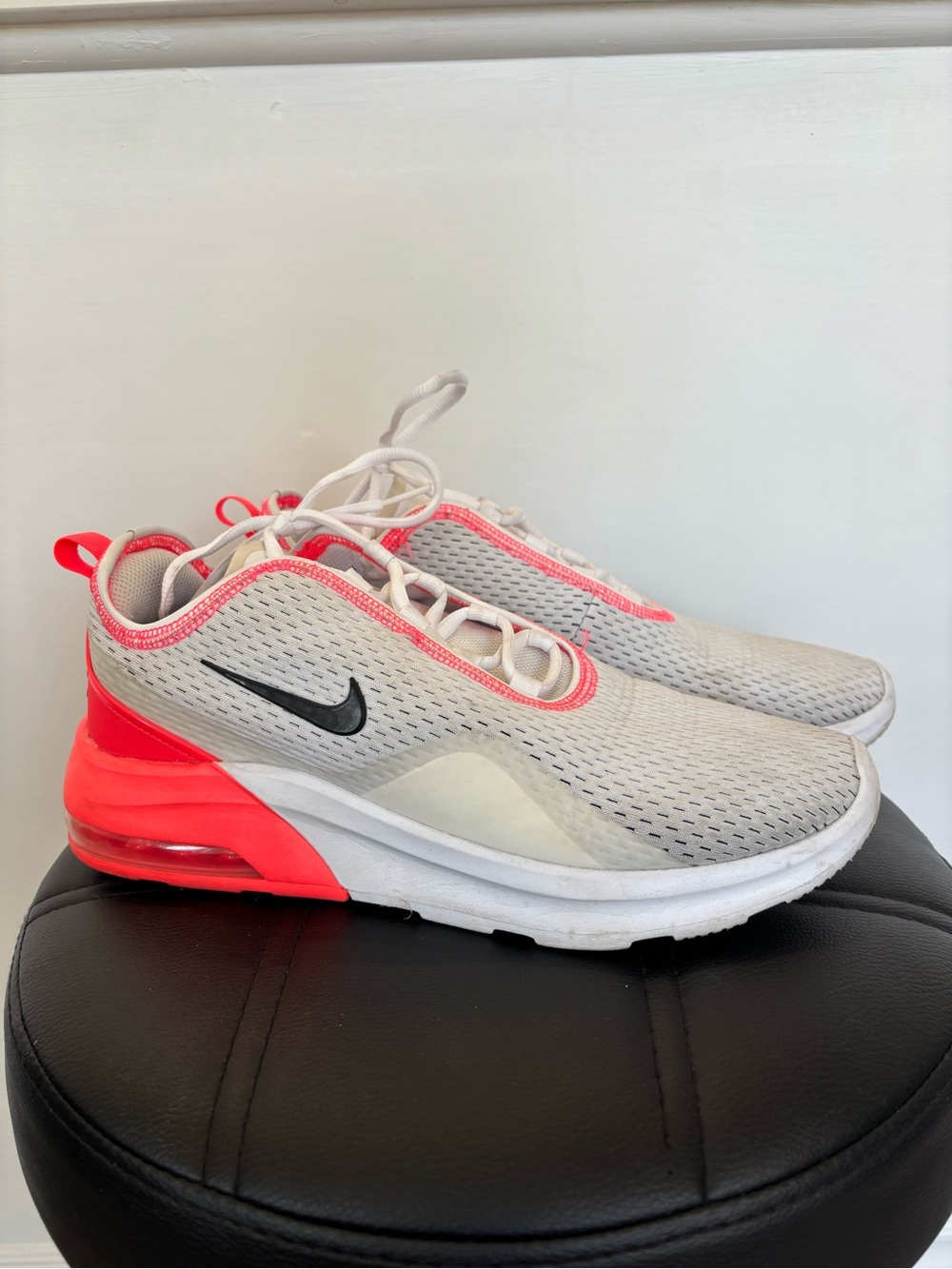 Nike Air Max Motion 2